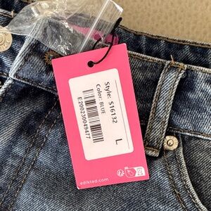 Edikted High-Rise Blue Denim Jeans with Pink Hang Tag